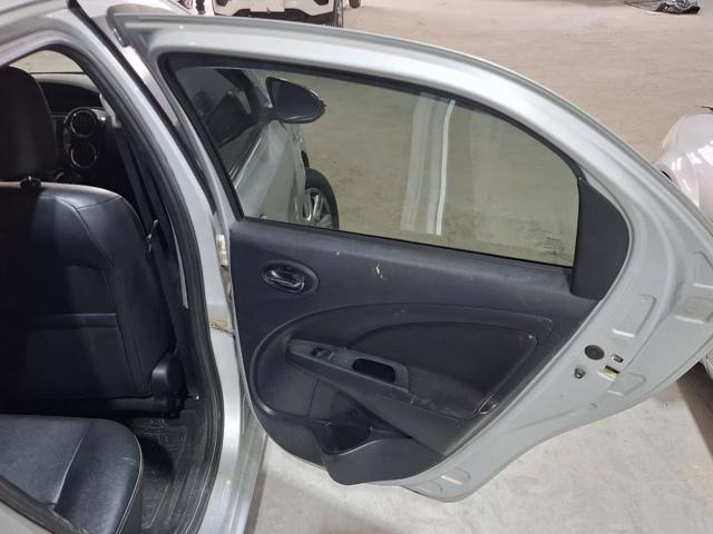 ETIOS XLS SEDAN 1.5 FLEX 16V 4P AUT. - 2016/2017 — foto 17 de 24