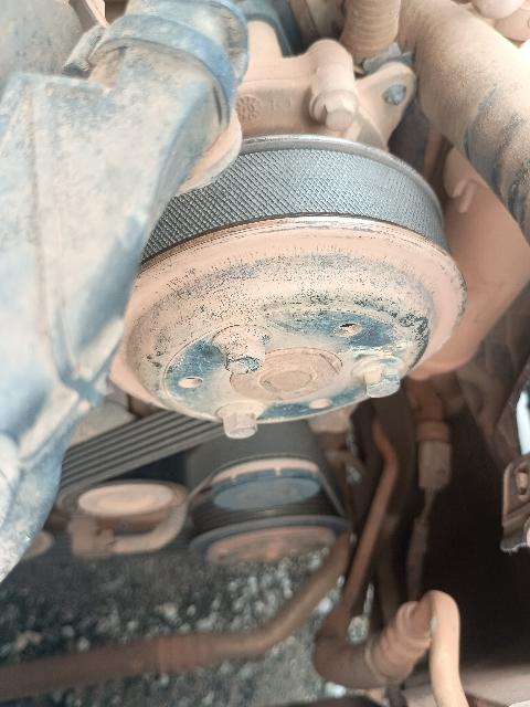 FORD KA SE 1.0 HA B - 2017/2018 — foto 32 de 37