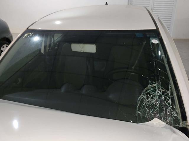 VOLKSWAGEN GOL 1.0 - 2011/2011 — foto 18 de 34