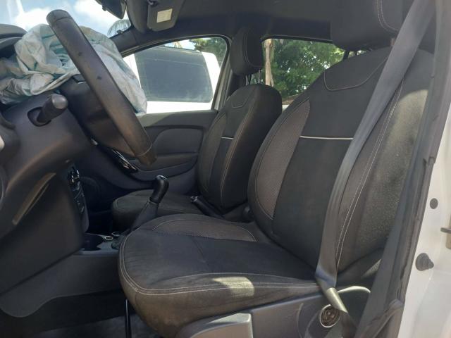 RENAULT SANDERO ZEN10MT - 2020/2021 — foto 10 de 40