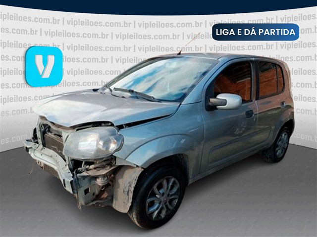 FIAT UNO VIVACE 1.0 - 2012/2013