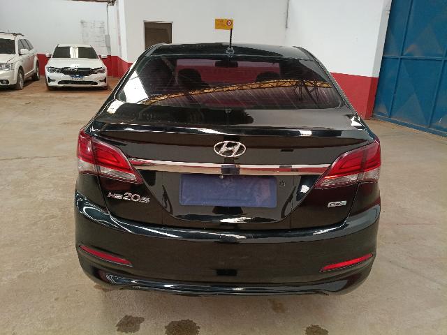 HYUNDAI HB20S 1.0M COMF - 2013/2014 — foto 22 de 40