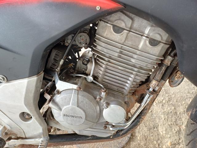 HONDA CB 300R - 2012/2012 — foto 7 de 9