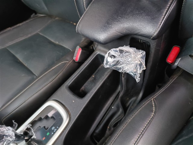 TOYOTA HILUX CDSRXA4FD - 2015/2016 — foto 6 de 37