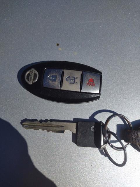 NISSAN LIVINA 18SL - 2012/2013 — foto 28 de 36