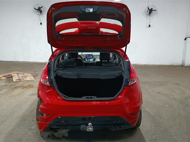 FORD FIESTA 1.6 16V FLEX AUT. 5P - 2015/2016 — foto 23 de 40