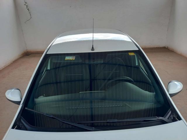 Foto 9 de 29: SANDERO ZEN10MT - 2020/2021