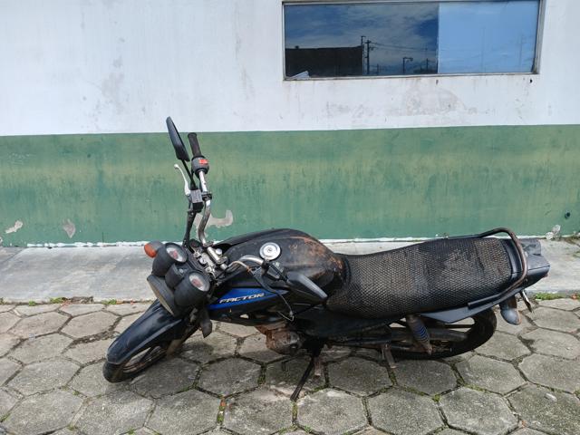 YAMAHA YBR125 FACTOR ED - 2014/2015