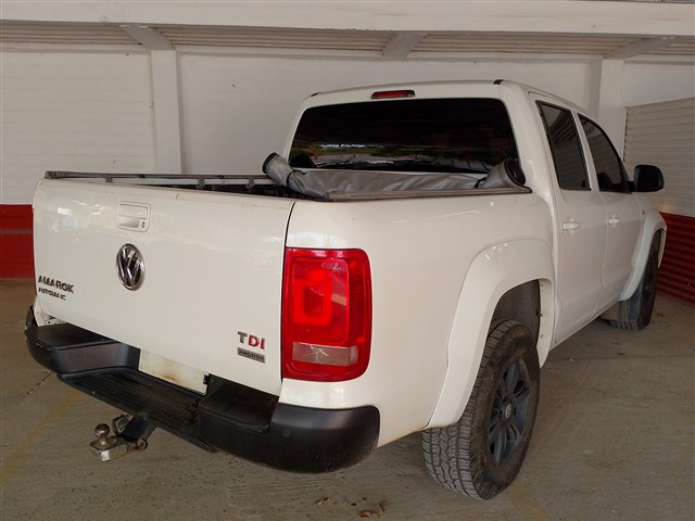 VOLKSWAGEN AMAROK CD 4X4 TREND - 2015/2016 — foto 4 de 26