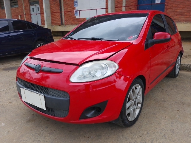 FIAT PALIO ATTRACT 1.0 - 2013/2014