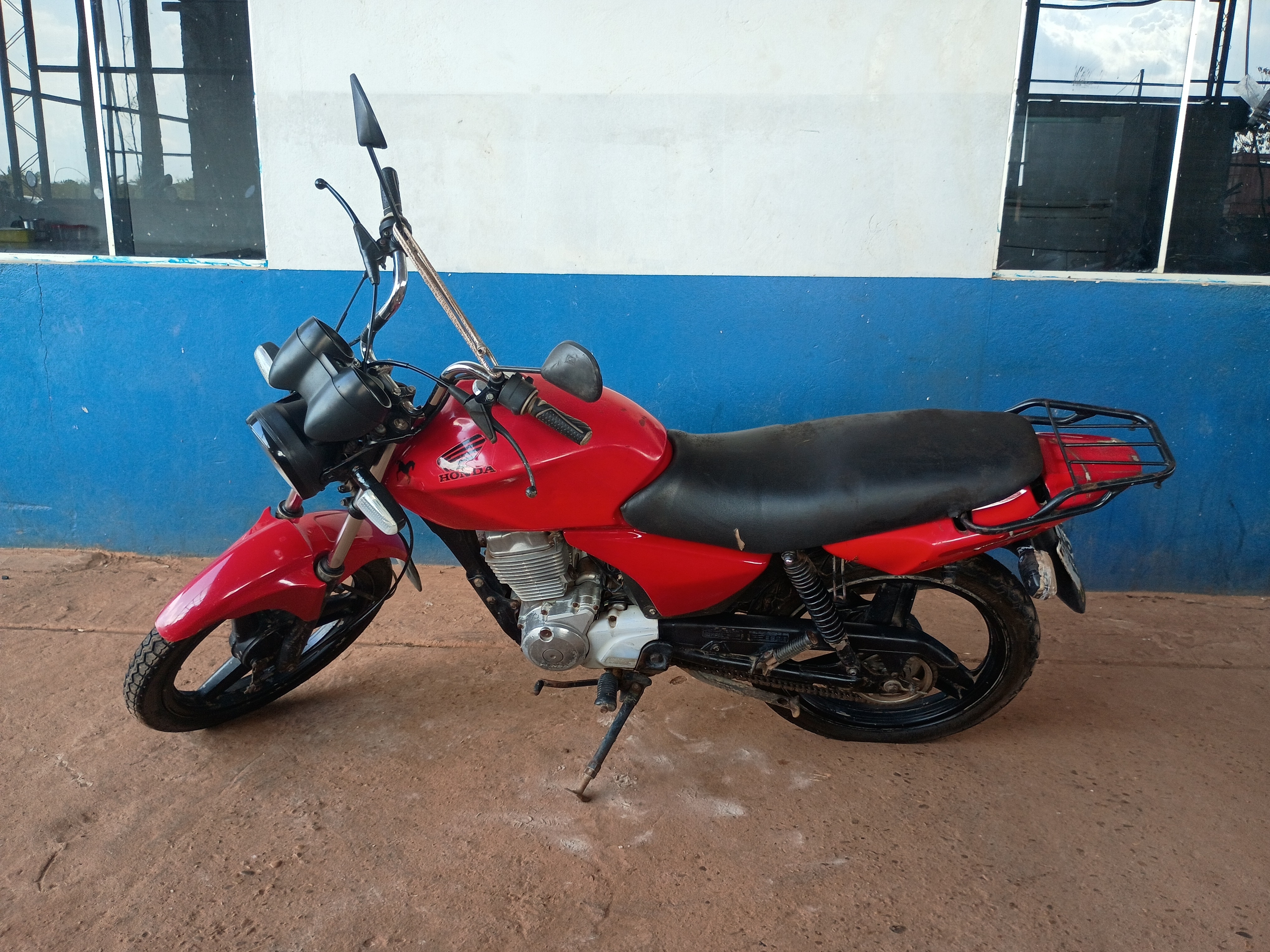 HONDA - CG 150 TITAN ES - leilão extrajudicial - ALTAMIRA PA - lance mínimo R$ 3.500