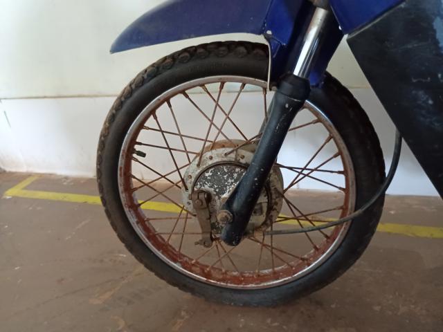 HONDA C100 BIZ - 2004/2004 — foto 10 de 13