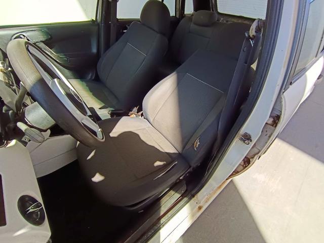 VOLKSWAGEN GOL 1.0 PLUS - 2001/2001 — foto 20 de 27