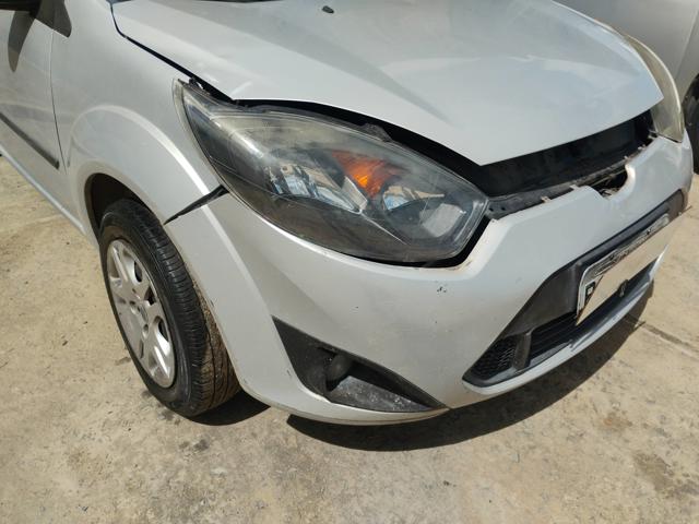 FORD FIESTA FLEX - 2012/2013 — foto 31 de 40