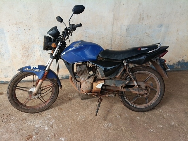 HONDA - CG 150 TITAN ES - leilão extrajudicial - MARITUBA PA - lance mínimo R$ 300