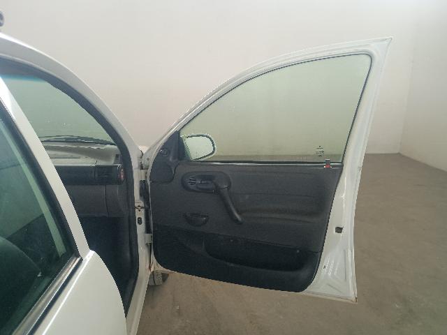 CHEVROLET CLASSIC LS - 2015/2016 — foto 14 de 40
