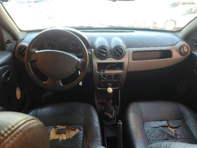 RENAULT SANDERO AUT 16 - 2010/2010 — foto 5 de 37