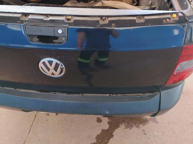 VOLKSWAGEN SAVEIRO 1.6 CE - 2010/2011 — foto 29 de 31
