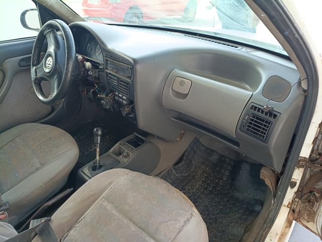 VOLKSWAGEN GOL 1000I - 1995/1995 — foto 12 de 24