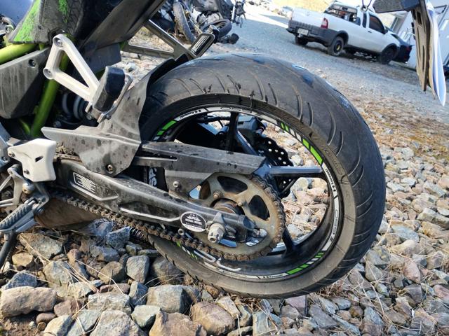 KAWASAKI Z650 - 2018/2018 — foto 14 de 15