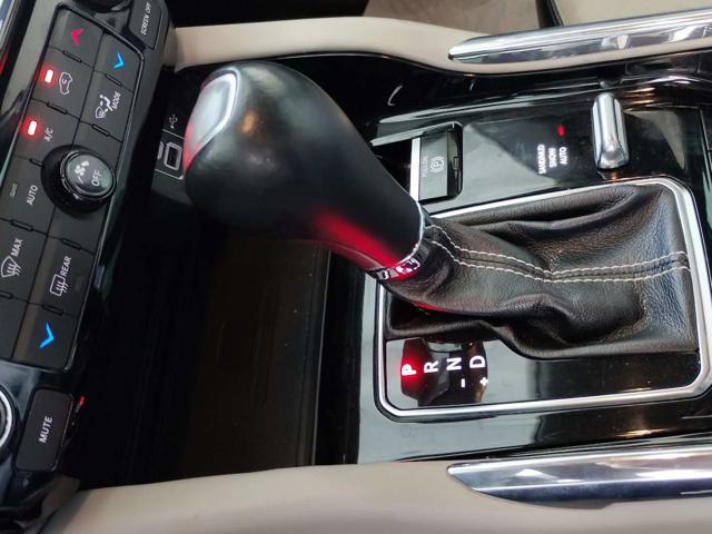 JEEP COMMANDER LIM TD380 - 2021/2022 — foto 9 de 40