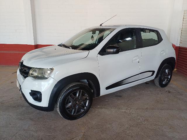 Renault Kwid Intens 10mt 2020 em leilão — PI