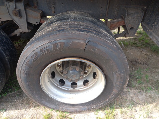 FORD CARGO 2429 L - 2014/2015 — foto 30 de 39