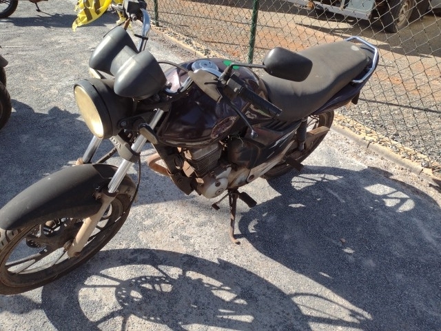 HONDA - CG150 FAN ESDI - leilão extrajudicial - SAMAMBAIA DF - lance mínimo R$ 2.200