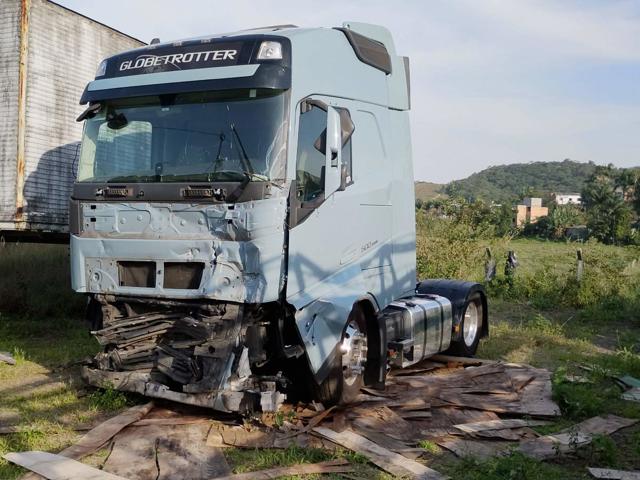 FH-500 GLOBETROTTER 4X2 2P (DIESEL) (E6) - 2024/2024
