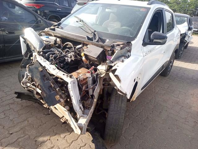 Foto 27 de 32: KWID OUTSID 2 - 2023/2024