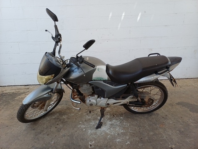 HONDA - CG 150 TITAN ESD - leilão extrajudicial - TERESINA PI - lance mínimo R$ 3.000