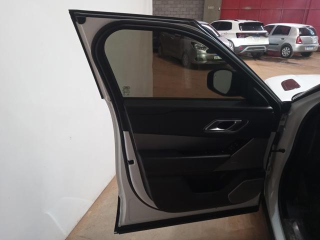 LAND ROVER VELAR P380 SE RDYN - 2017/2018 — foto 16 de 39