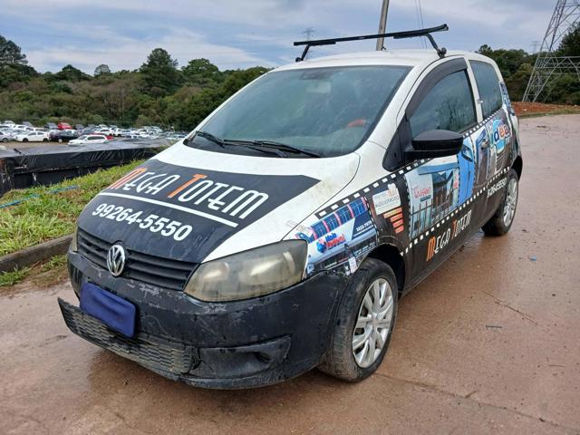 Volkswagen FOX 1.0 GII 2010 em leilão
