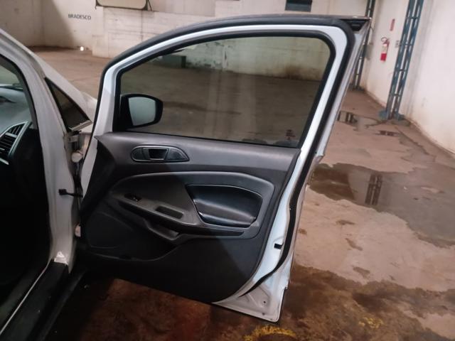 FORD ECOSPORT SE 1.6 - 2014/2015 — foto 15 de 33