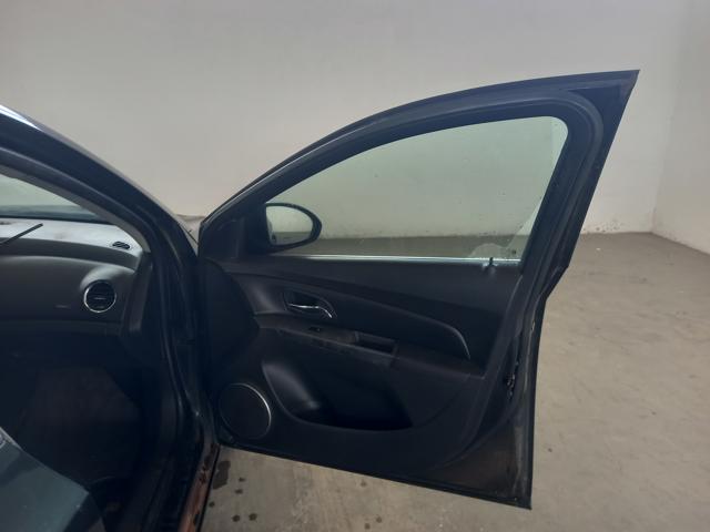 CHEVROLET CRUZE LT NB - 2014/2014 — foto 13 de 36