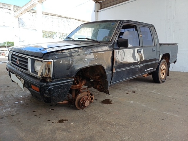 MITSUBISHI 4X4 GL