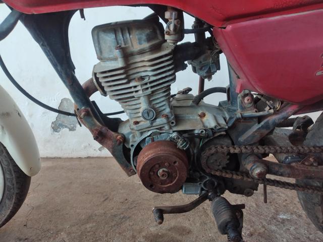 HONDA CG 125 TITAN - 1999/1999 — foto 7 de 9