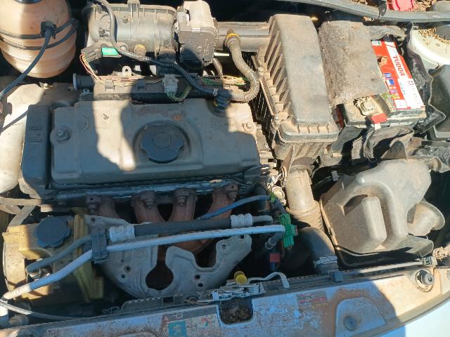 Foto 9 de 29: 207HB XR - 2010/2011