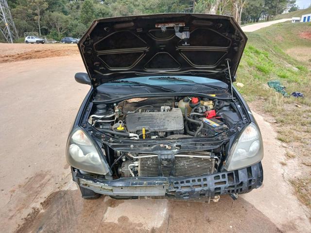 RENAULT CLIO CAM1016VH - 2009/2009 — foto 18 de 24