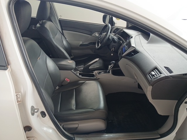 HONDA CIVIC LXR - 2014/2014 — foto 16 de 38