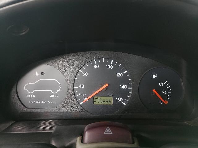 VOLKSWAGEN GOL 1.0 - 2005/2005 — foto 6 de 32