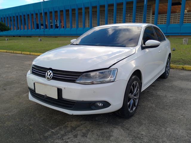 VOLKSWAGEN JETTA 2.0 - 2013/2013