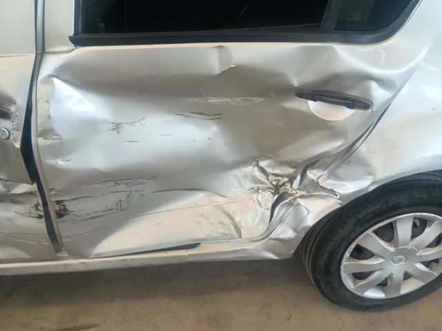RENAULT SANDERO AUT1016V - 2014/2014 — foto 37 de 40