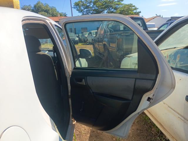 CHEVROLET CELTA 1.0L LT - 2012/2013 — foto 18 de 24