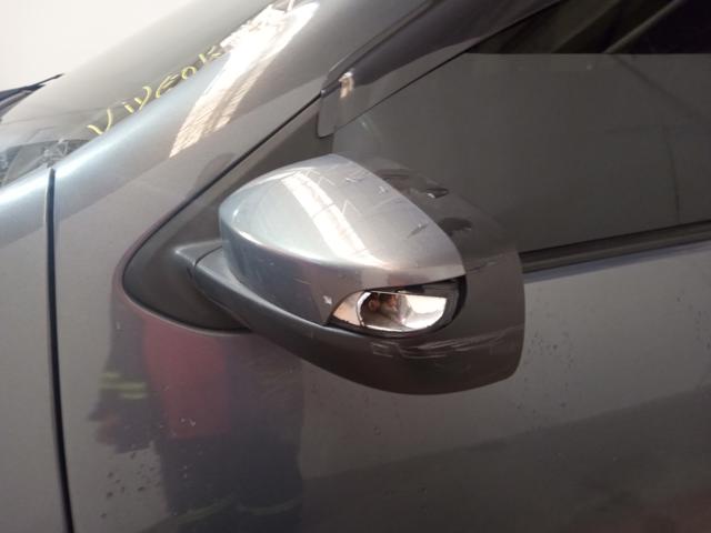 RENAULT SANDERO DYNA 16R - 2016/2017 — foto 38 de 39