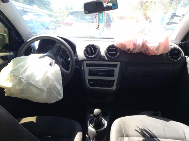 VOLKSWAGEN GOL TL MB S - 2015/2015 — foto 5 de 26