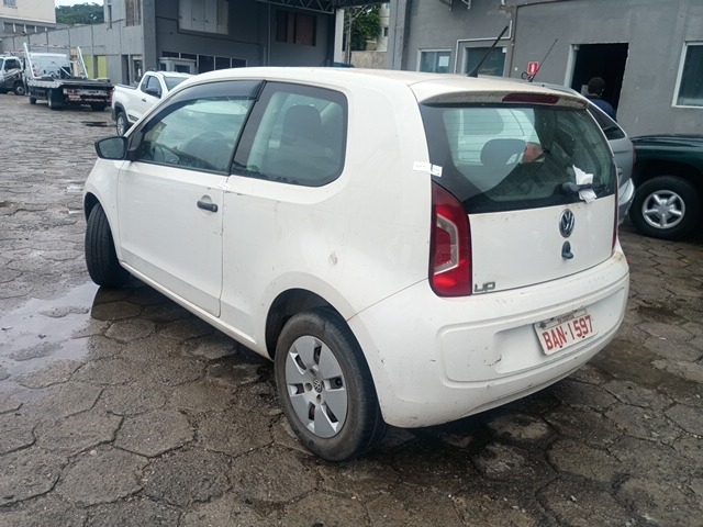 VOLKSWAGEN UP TAKE MA - 2016/2016 — foto 5 de 12