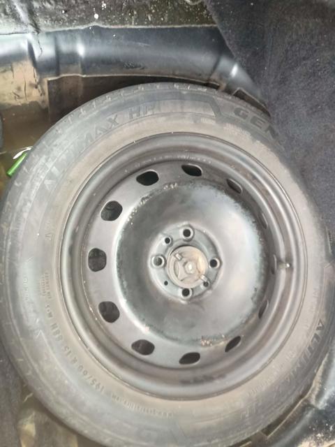 FIAT PUNTO ELX 1.4 - 2009/2009 — foto 18 de 27