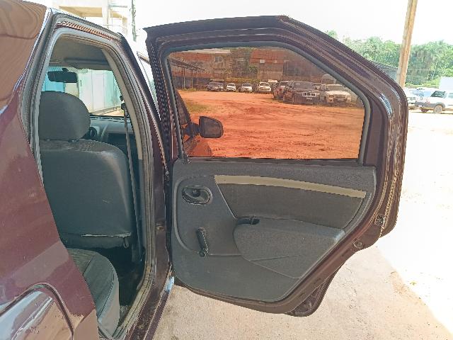 RENAULT LOGAN EXP 1016V - 2009/2010 — foto 17 de 40