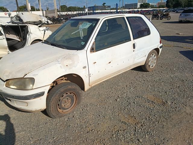 PEUGEOT 106 SELECTIO - 2000/2000